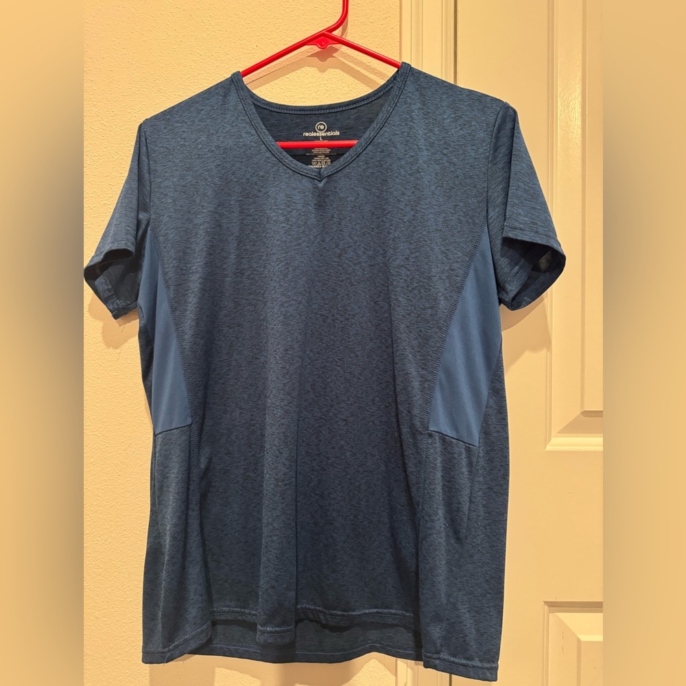 Blue Athletic Tee | V-Neck | Short Sleeve | Size L